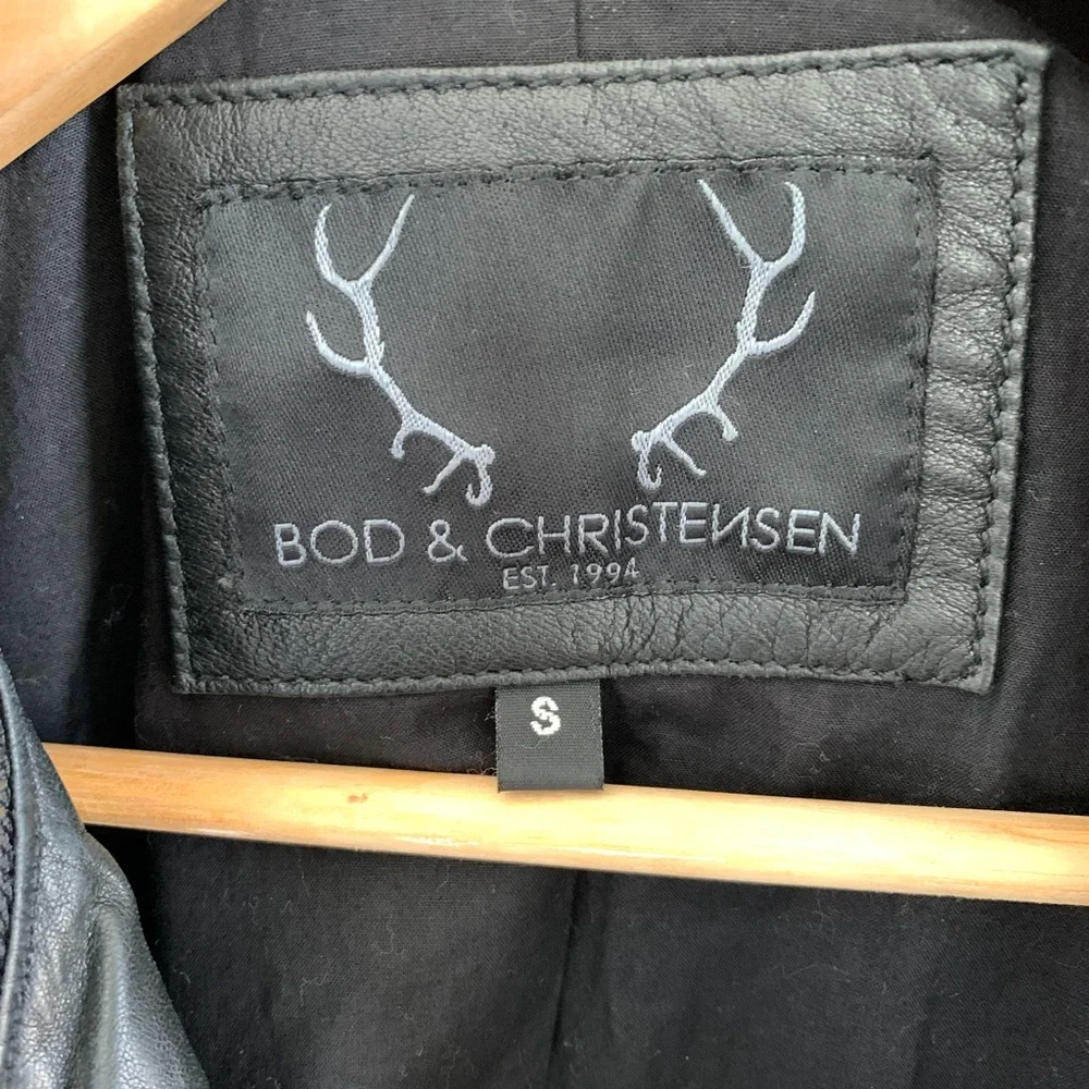 Real Leather Jacket - Picture 6 of 6